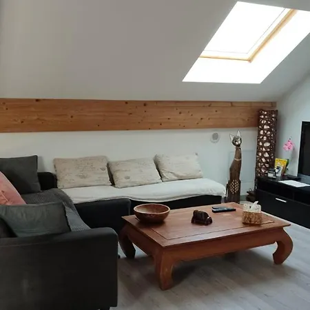 Holiday home Chez Jo Et Mel - Et Yourtes *